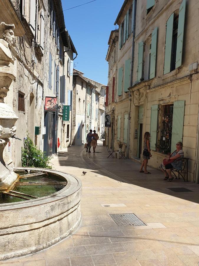 Les Estrelles Apartamento Saint-Rémy-de-Provence Exterior foto